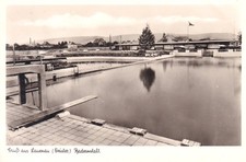 AK Lauenau/Deister - Badeanstalt - Zwei Becken, Umkleide - Niedersachsen ca.1950
