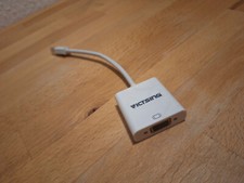 VGA, Thunderbolt / Displayport