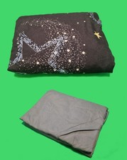 2 Spannbettlaken 140 - 150 x 200 cm 1x blau Sterne , 1x navy grün