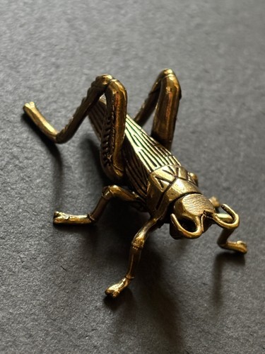 Heuschrecke messingfigur - heuschrecke,