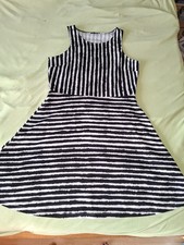 Süßes Skaterkleid Kleid H&M