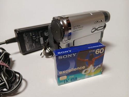 Sony dcr hc14e camcorder - dcr-hc14e,