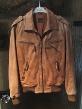 Neuwertige Lederjacke im