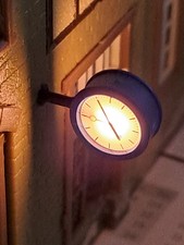 Faller H0 116 Bahnhof Schwarzburg mit beleuchteter Uhr HO