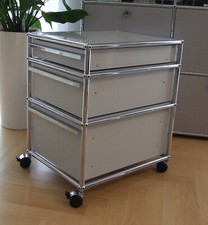 USM Haller Rollcontainer in lichtgrau (29) RAL 7035