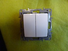 Legrand DOPPELWECHSELschalter