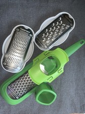 TUPPERWARE PROFI REIBE mit 3