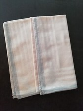 2 edle rosa Stoffservietten