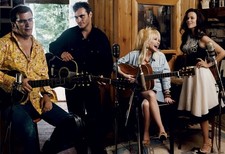 Annie Leibovitz Autogramm on Foto Joaquin Phoenix Johnny Cash Dolly Parton Vogue