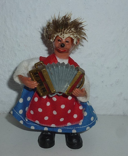 Gustav peter mecki frau mit - gustav,