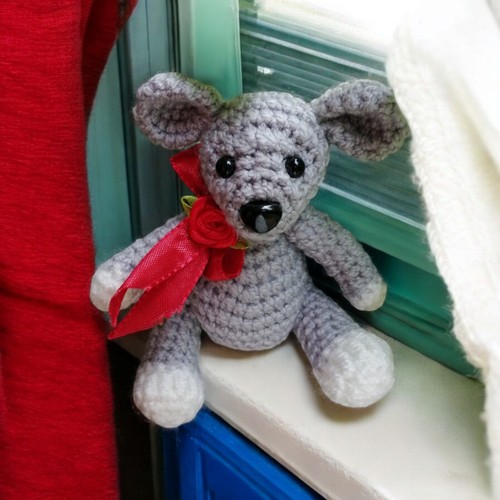 Teddybär grau gehäkelt 12cm