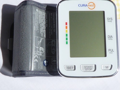 Cura med blutdruckmessgerät - cura,