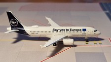 Herpa Wings 533614 Airbus A320 Lufthansa Say Yes to Europe D-AIZG ERSTE VARIANTE