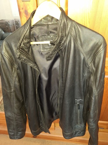 Neuwertige lederjacke von - lederjacke,