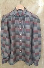 Wunderschöne Bluse, Seidenbluse von Escada, 40er, 50er Jahre Stil