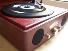 ELTA GmbH Model 2928 Retro Plattenspieler/Radio & Speaker System, Vintage***