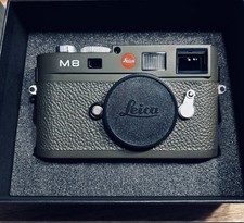 LEICA 10706 - Leica M8.2 Safari Edition Body Kit "mint condition" - OVP!