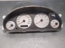TN1575205333 INSTRUMENTENTAFEL