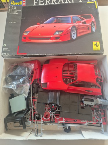 Bausatz ferrari f40 12 - ferrari, 1:12