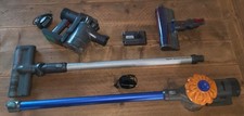 2 Geräte Dyson V6 + DC 35