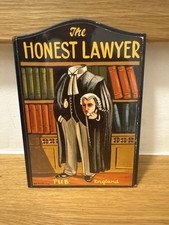 Nostalgisches Mini-Schild „The Honest Lawyer“ – Pub-Dekoration – 12×19 cm