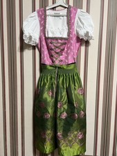Landhaus C&A Dirndl Trachten