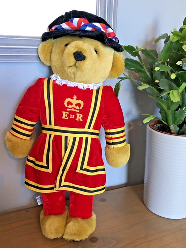 Merrythought beefeater royal - beefeater,