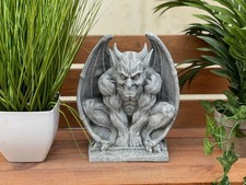 Frostfeste steinfigur gargoyle - frostfeste,