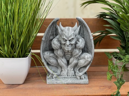 Frostfeste steinfigur gargoyle - frostfeste,