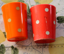 DDR 2x Becher Punktemuster