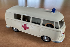 Märklin 8030 1:43 Volkswagen VW Bus Krankenwagen Rotes Kreuz, sehr guter Zustand
