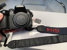 Panasonic Lumix GH4 Body –