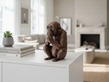 Geometrische Affenskulptur -