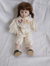 Hillary von Dianna Effner