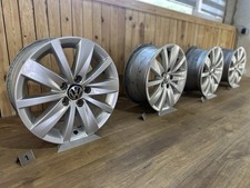 Satz Original VW Alufelgen