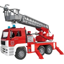 Bruder 02771 MAN Feuerwehr mit Drehleiter, Licht und Sound, ab 3 Jahren, Maße: 4
