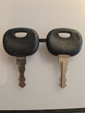 2 X Schlüssel 14603 Universalschlüssel Baumaschinenschlüssel Zündschlüssel