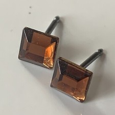 Ohrstecker-Paar  CRYSTAL/STRASS  " QUADRAT" - TOPAS - 6 mm