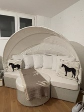 Sonneninsel in Rattanoptik