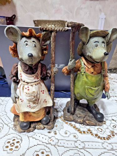 Zwei gartenfiguren von - gartenfiguren,