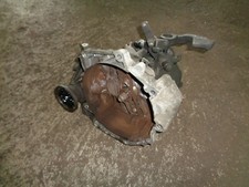 Audi A3 8P 1.6 Schaltgetriebe FVH 1595ccm 75kW 370715km defekt wegen Laufleistun