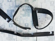 Satz 2 x Mercedes Kurzhauber Kotflügel Keder  A 347 881 50 94 /  51 94  Neu NOS