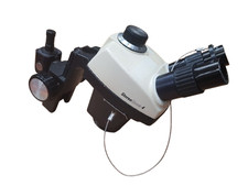 LEICA StereoZoom 4 Mikroskop