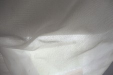 2 Rollen  a  400+/- m  Charmeuse, weiss,