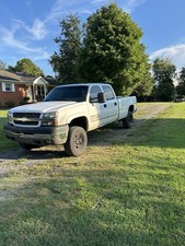 04 2500 H D 4 Door 4x4 Pickup