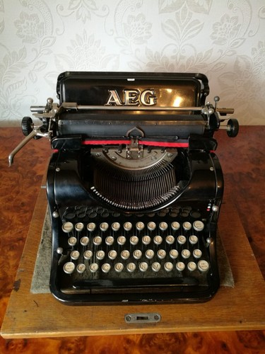 Alte aeg schreibmaschine - alte,