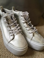 H&M LONDON FASHION UNISEX MID