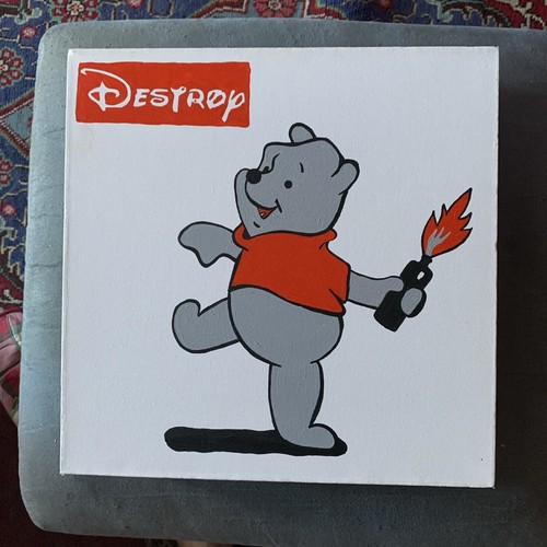 Artjunkie pooh destroy - artjunkie,