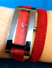 Damenuhr DKNY Mod. NY3113, Edelstahlgehäuse, 3ATM, Wildlederarmband