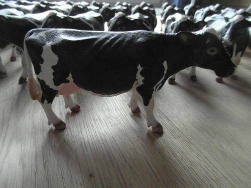 Schleich 13633 schwarzbunt kuh - 13633,